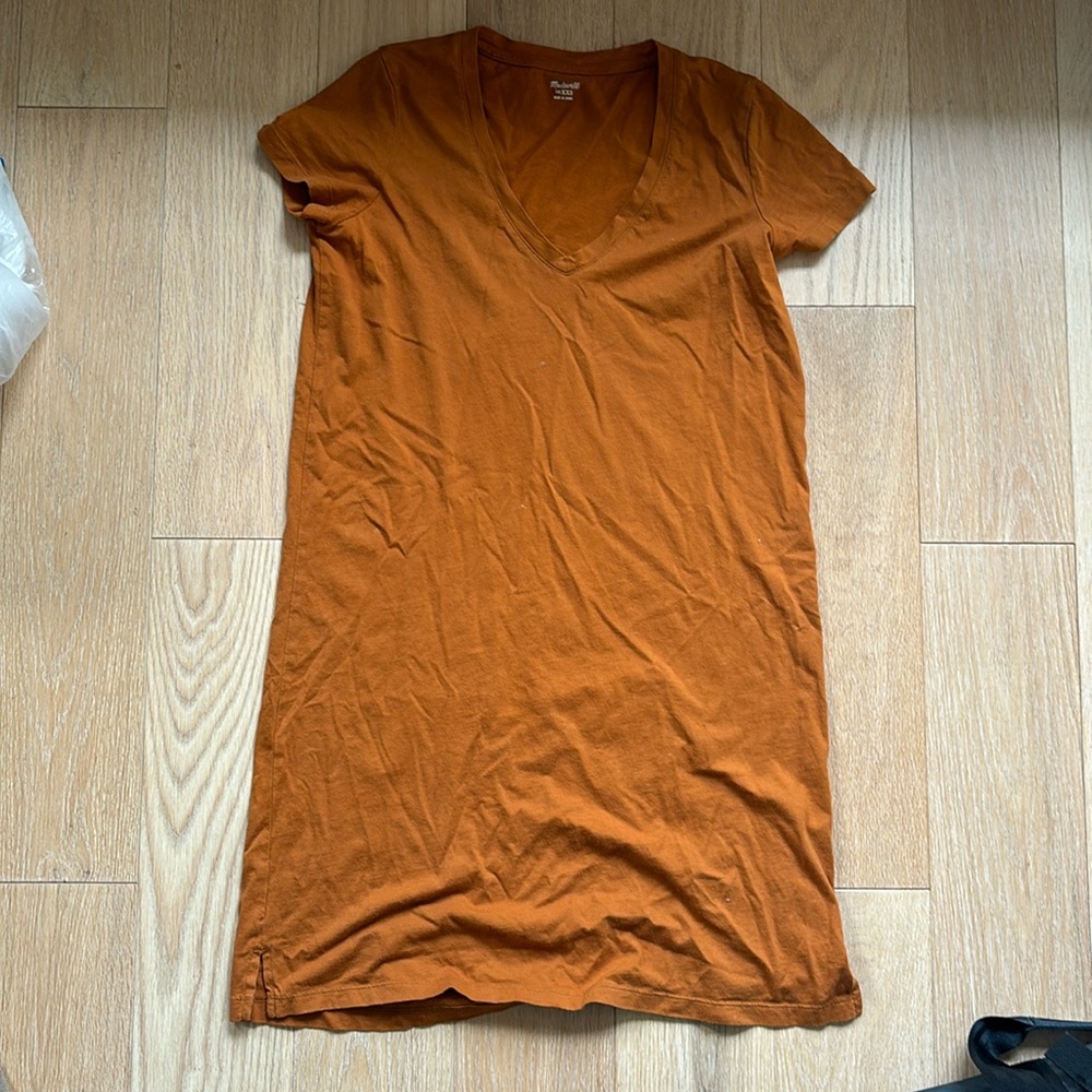 Madewell V-neck tee dress
